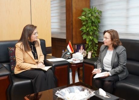وزيرة التخطيط تبحث مع أمين «مجلس الطفولة والأمومة» دوره بالمشروع القومي لتنمية الأسرة