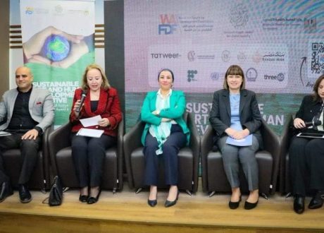 وزيرة البيئة تشهد انطلاق المرحلة الأولى لمبادرة «الفن المستدام وتنمية الإنسان»