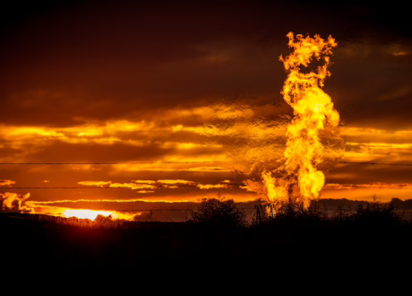 UNEP launches new study on methane emissions from offshore wells in Africa