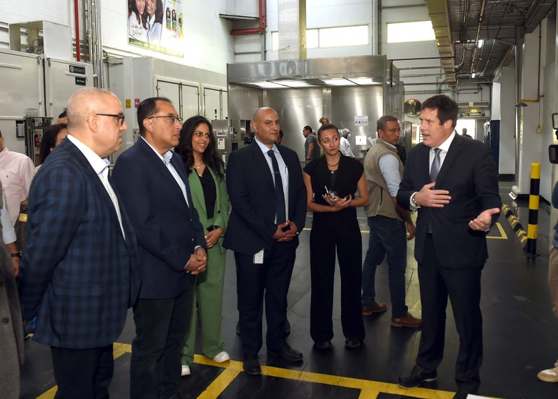 PM’s visit to L’Oréal Egypt factory falls within encouraging private sector investments