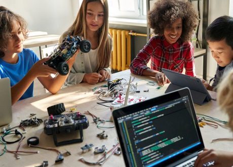 Digital Learning Week to mark launch of UNESCO guidelines for use of AI in education