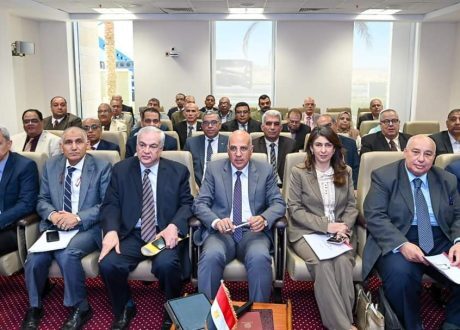 وزير الري: تحديات المياه تتطلب وضع حلول معتمدة على البحث العلمي والابتكار