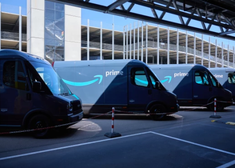 Amazon to operate over 300 new EVs in Europe under zero carbon plan