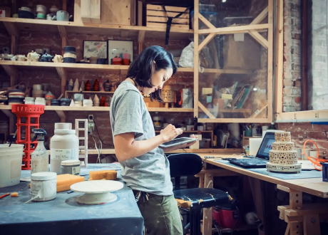 Vodafone’s V-Hub to make real difference in SMEs in Egypt, S.Africa, Europe