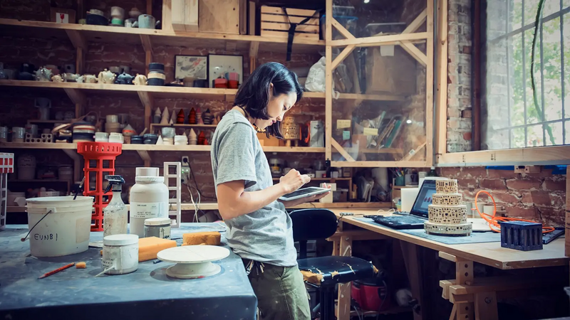 Vodafone’s V-Hub to make real difference in SMEs in Egypt, S.Africa, Europe