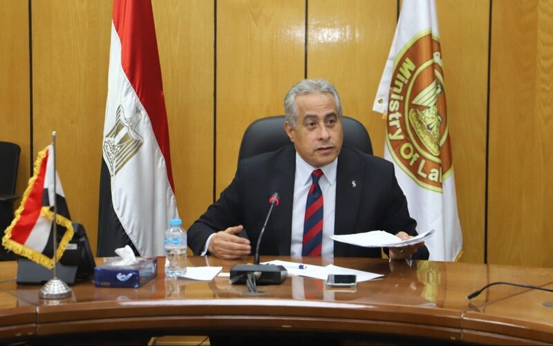 وزير العمل يدعو الشباب للالتحاق بدورات «التدريب المهني» لتنمية المهارات والتأهيل لسوق العمل