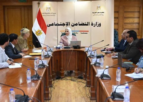 وزيرة التضامن الاجتماعي تستقبل ممثل صندوق الأمم المتحدة للسكان في مصر