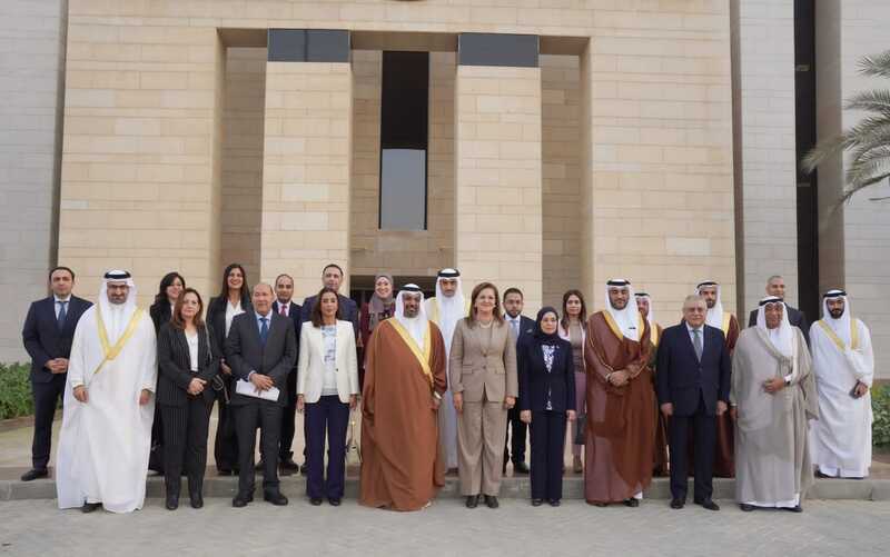 وزيرة التخطيط تناقش سبل التعاون المشترك مع وفد وزاري بحريني رفيع المستوى