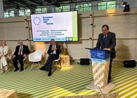 Molla: Low-carbon hydrogen economy expected to contribute $ 18bn to GDP