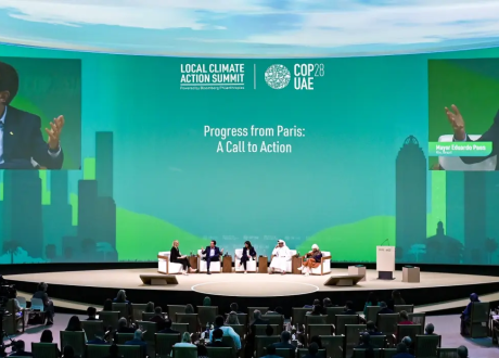 Mike Bloomberg pledges $ 65m to back local climate action, emissions reduction