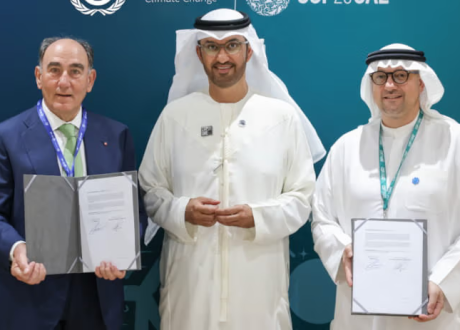 Masdar, Iberdrola sign €15 bn deal on development of offshore wind, green hydrogen projects
