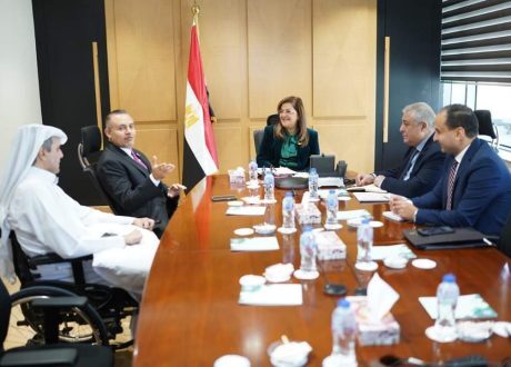 وزيرة التخطيط تستقبل سفير قطر بالقاهرة لتعزيز سبل التعاون المستقبلي
