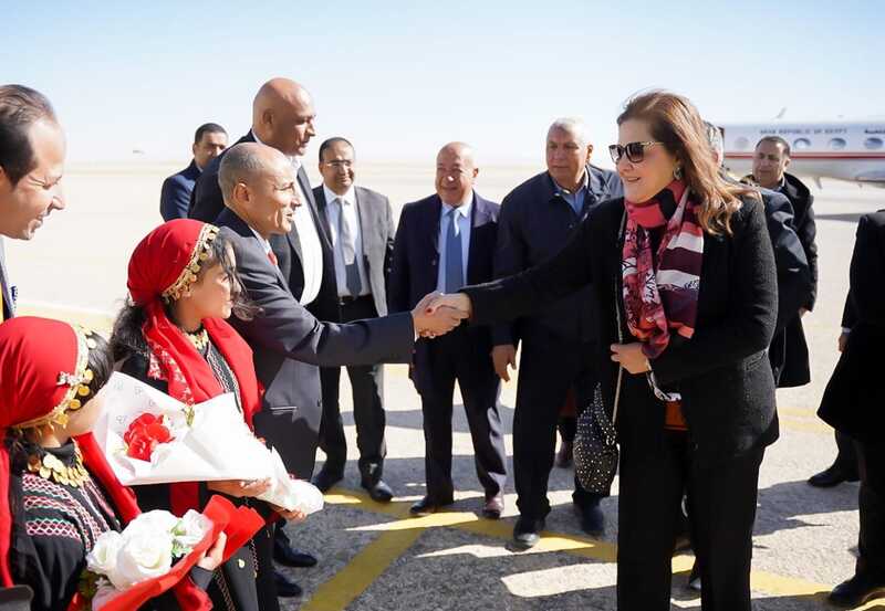 وزيرة التخطيط تصل إلى الوادي الجديد لافتتاح وتفقد عدد من المشروعات التنموية