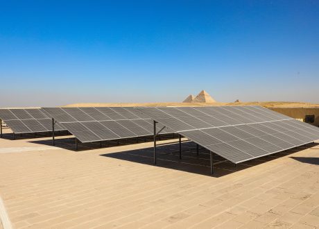 Egypt, UNDP inaugurate solar power stations at 5 world heritage sites, museums