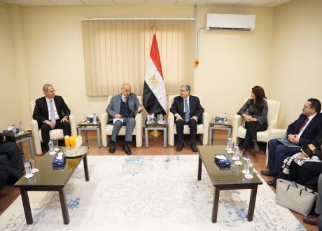 «البنك الإسلامي» يجدد التزامه بتقديم الدعم المالي والفني لمصر لتحقيق التنمية المستدامة