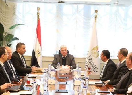 وزير التعليم العالي: تنفيذ أنشطة مشتركة لتطوير قدرات الطلاب فى مجال التحول الرقمي