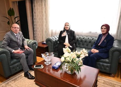 «القباج» تبحث مع وزيرة الأسرة التركية سبل تعزيز التعاون وتبادل الخبرات في مجال الأمان الاجتماعي