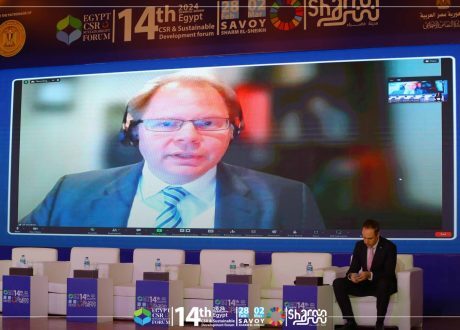 Moslener urges modelling businesses for emissions cut
