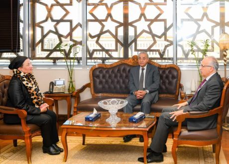 وزراء البيئة والرى والتموين يناقشون سبل حماية الموارد المائية من التلوث الصناعى بمنشآت صناعة السكر
