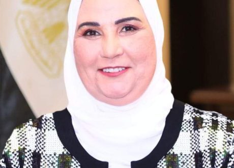 «التضامن» تستعرض تقريرًا عن برنامج «الحد من الفقر».. تفاصيل