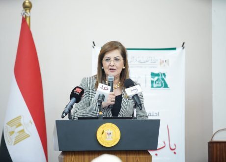 «التخطيط» تستضيف احتفالية توزيع شهادات التميّز لمستفيدي مشروع «باب رزق»| صور