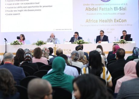 تفاصيل مشاركة المبادرة الرئاسية لدعم صحة المرأة بالمؤتمر والمعرض الطبي الإفريقي