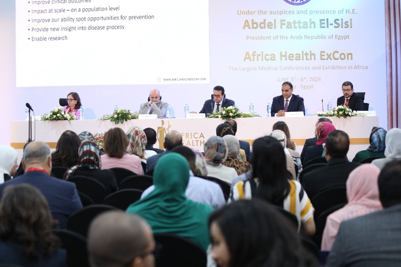 تفاصيل مشاركة المبادرة الرئاسية لدعم صحة المرأة بالمؤتمر والمعرض الطبي الإفريقي