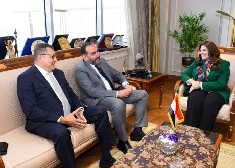 وزيرة الهجرة: ارتياد مجالات التكنولوجيا والتحول الرقمي يعزز جهود الدولة في تطوير القطاع الطبي