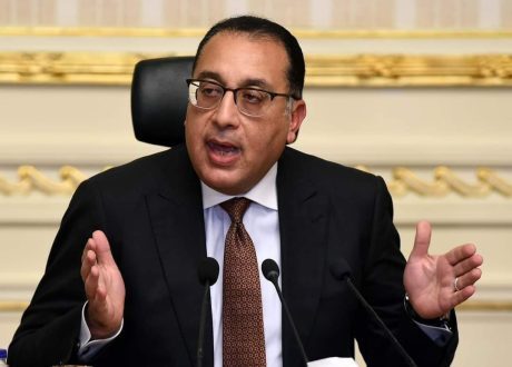 رئيس الوزراء: نهتم باستكمال مشروعات المحاور والطرق لتحقيق أهداف التنمية الشاملة