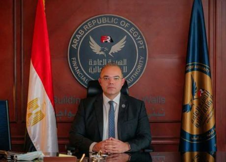 الرقابة المالية: الانتهاء من المتطلبات التنظيمية لتدشين أول سوق طوعي لشهادات خفض الانبعاثات الكربونية الطوعية