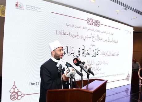وزير الأوقاف: مهمتنا جميعًا عمارة الكون.. ولن يتحقق إلا بمساهمة المرأة الواعية والمثقفة