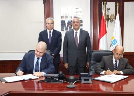 جهاز تنمية المشروعات يوقع 3 عقود جديدة بإجمالى تمويل قدره 4.5 مليون جنيه