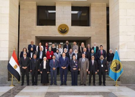 دورة تدريبية من «هيئة الاعتماد والرقابة» لقيادات الرعاية الصحية بالعراق