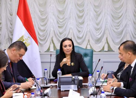 وزيرة التضامن توجه بتطوير الخدمات المقدمة لدور الرعاية والاهتمام بكبار السن