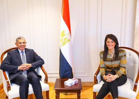 «المشاط»: تعزيز الاستفادة من منظومة الأقمار الصناعية في تنفيذ مشروعات الخطة الاستثمارية