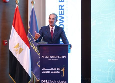 وزير الاتصالات: بناء القدرات الرقمية محورًا رئيسيًا في استراتيجية مصر الرقمية