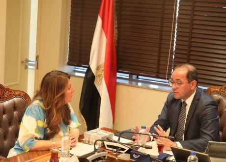 المالية: السياسات المالية تحفز النشاط الاقتصادي والإنتاج وتعزز النمو والتنمية