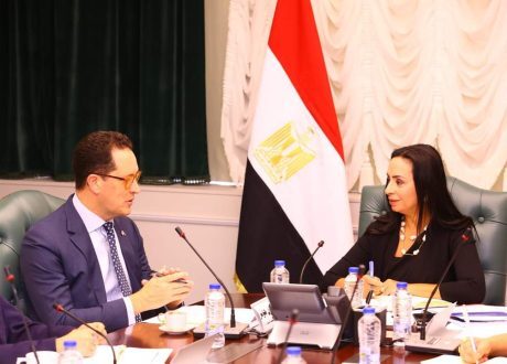 «التضامن» تبحث مع «الوكالة الأمريكية للتنمية» أوجه التعاون في برنامج التمكين الاقتصادي والاجتماعي للمرأة