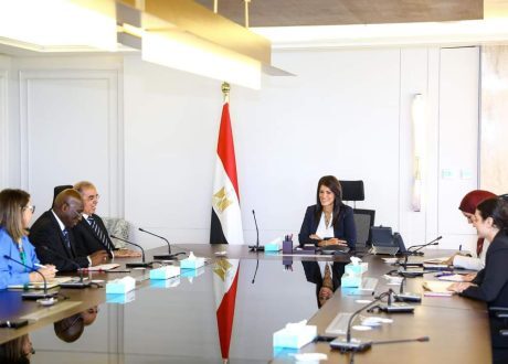 المشاط تلتقي المبعوث الخاص لرئيس بنك التنمية الأفريقي لمناقشة ملفات التعاون المشترك