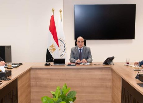 وزير الري يتابع موقف مشروع تعزيز التكيف مع التغيرات المناخية بالساحل الشمالي ودلتا نهر النيل