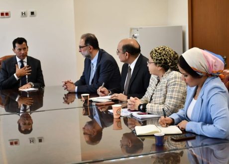 وزير الرياضة يستقبل رئيس هيئة الغذاء لبحث التعاون في التوعية بالمكملات الغذائية