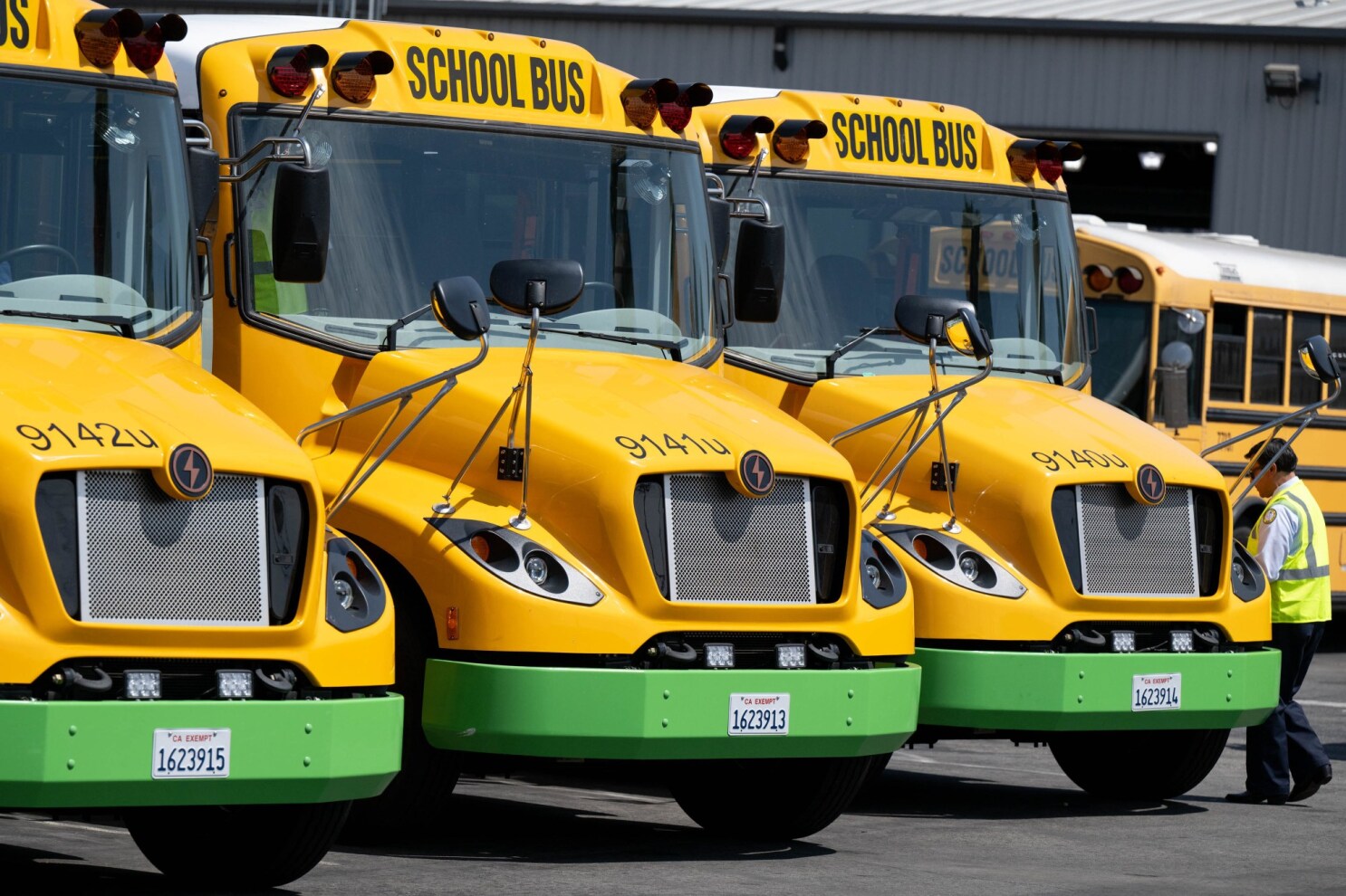 Number of Electric school buses in US up 10-fold in nearly 4 years