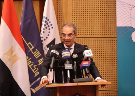 وزير الاتصالات: إتاحة تقنيات الجيل الخامس ستنعكس بالإيجاب على الاقتصاد القومي