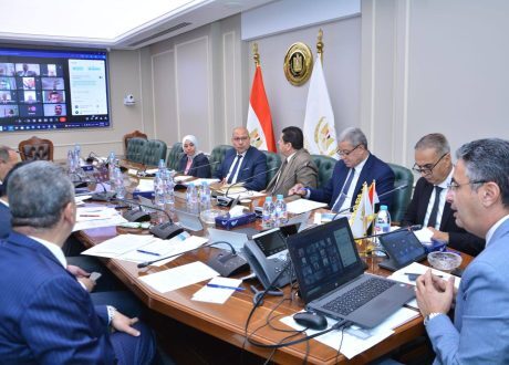 وزير التموين يوجه بمراقبة الأسواق وضبط منظومة طرح وتداول السلع