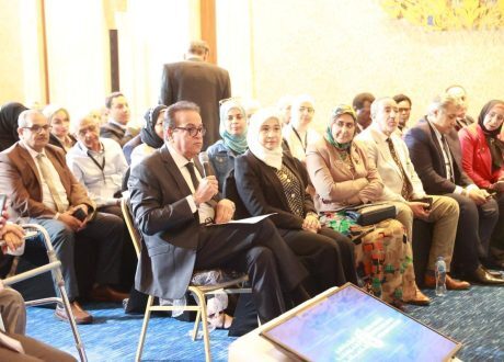 وزير الصحة يؤكد أهمية التوعية باتباع أنماط غذائية سليمة للوقاية من أمراض سوء التغذية