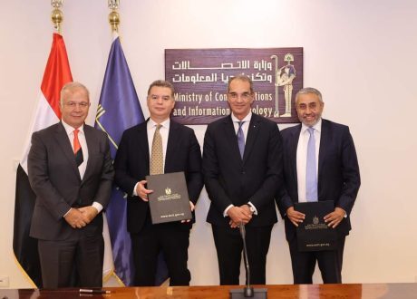 وزير الاتصالات يشهد إطلاق برنامج Invest IT  لدعم الشركات التكنولوجية الناشئة