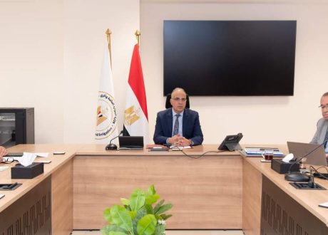 وزير الري يتابع عددا من الدراسات البحثية التى يتم تنفيذها بمعهد بحوث إدارة المياه