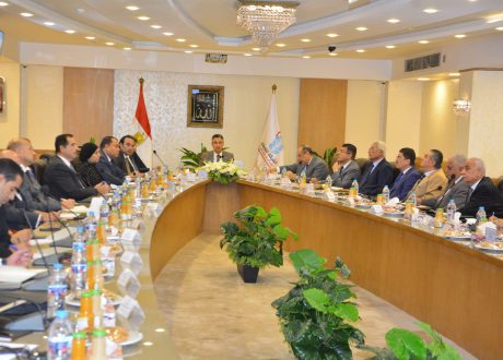 وزير التموين يبحث مع شركات زيوت الطعام آليات تعزيز التعاون لتأمين احتياجات السوق