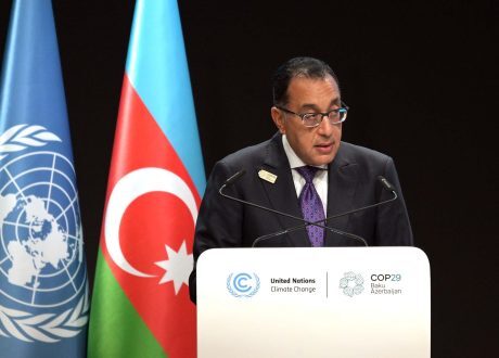 مدبولي: مصر تحرص على تبني نهجًا وطنيًا للتحول نحو التنمية المستدامة المُتوافقة مع البيئة
