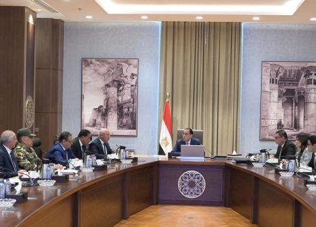 مدبولي يُتابع الموقف التنفيذي لأعمال تطوير مدينة رأس الحكمة 